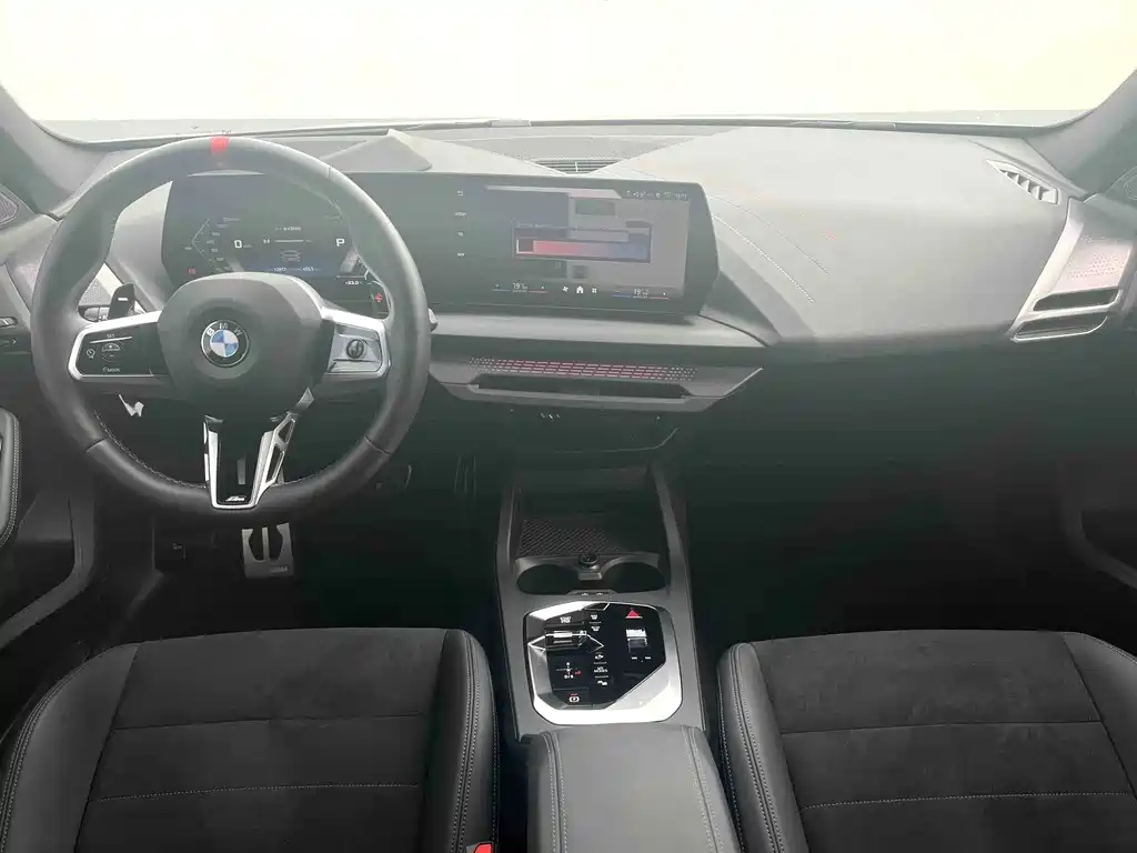 BMW M235L — миниатюра 5