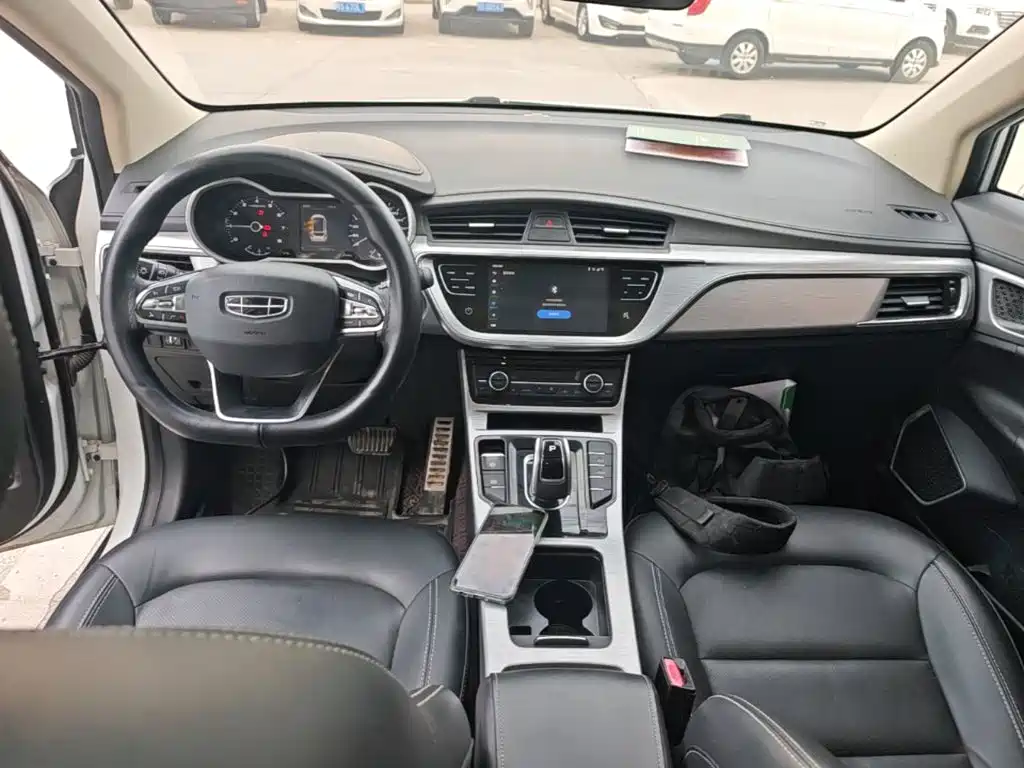 Geely Emgrand GS — миниатюра 10