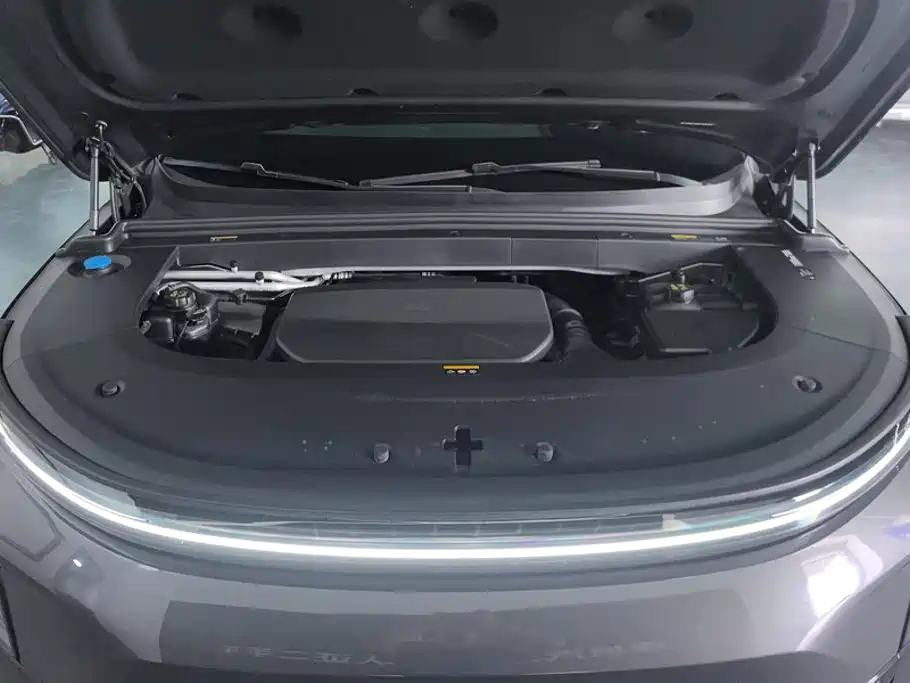 Li Auto Li L6 — миниатюра 10