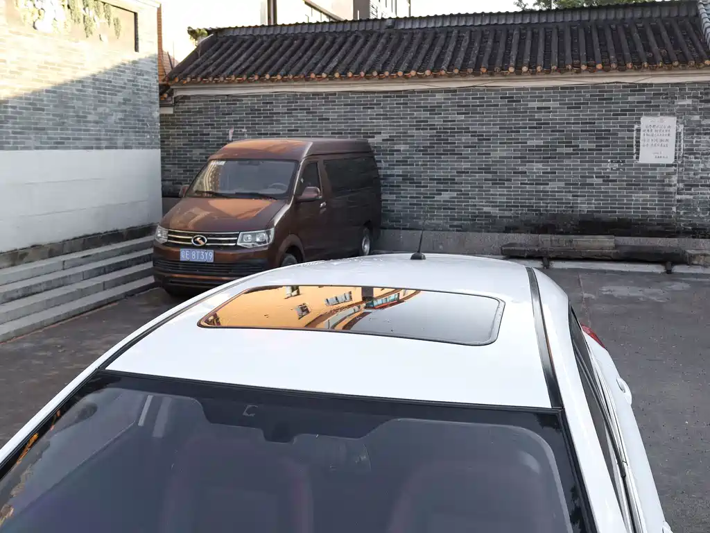 Changan Eado XT — миниатюра 25