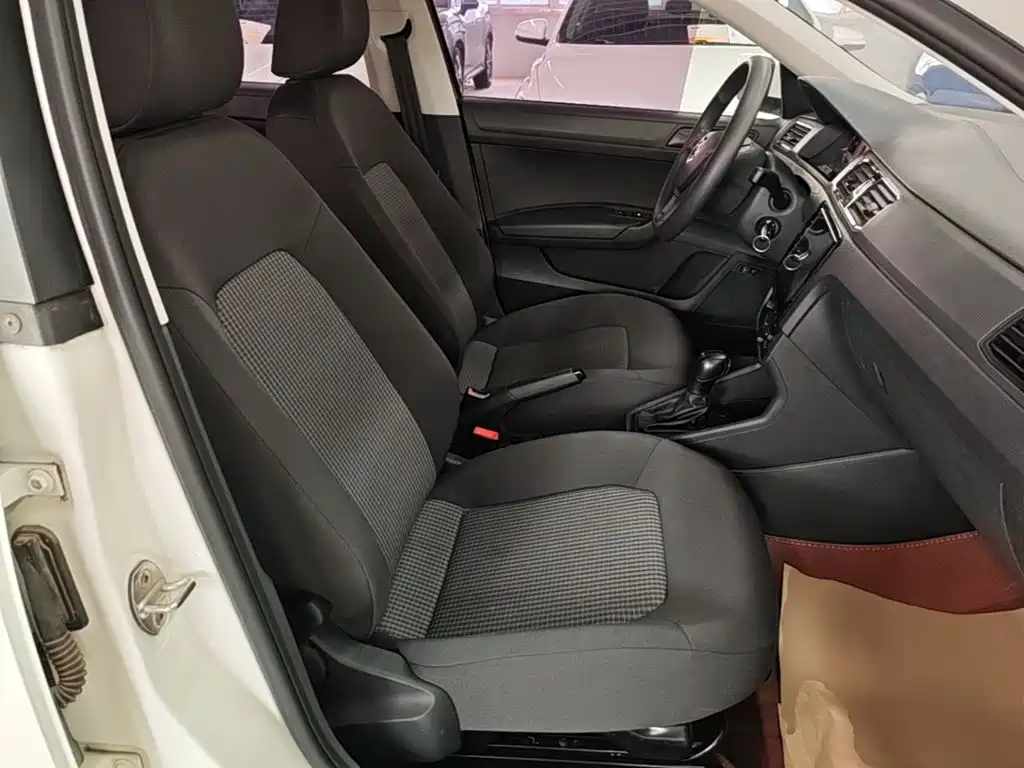Volkswagen Santana — миниатюра 25