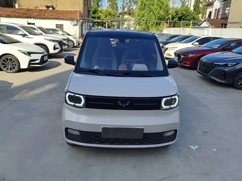 Wuling MINIEV — миниатюра 3