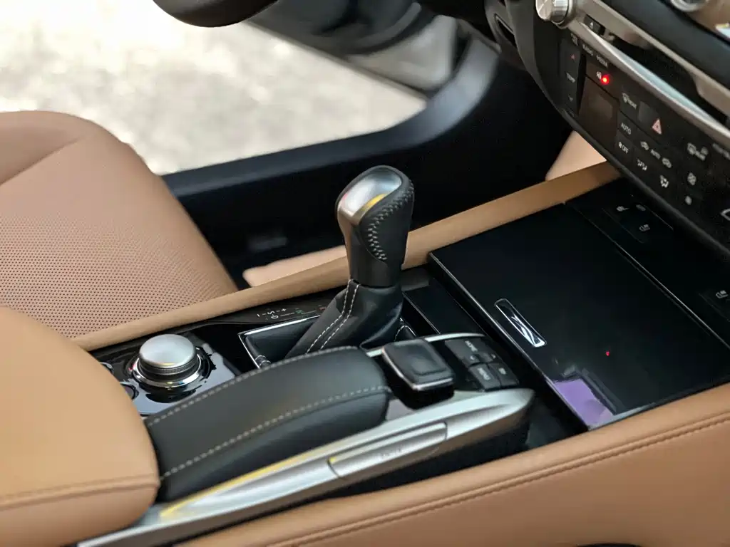 Lexus GS — миниатюра 7