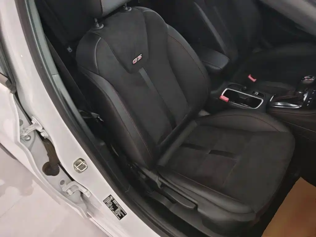 Buick Verano — миниатюра 25