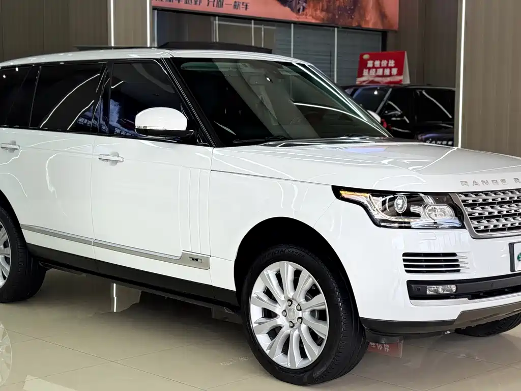 Land Rover Range Rover — миниатюра 17