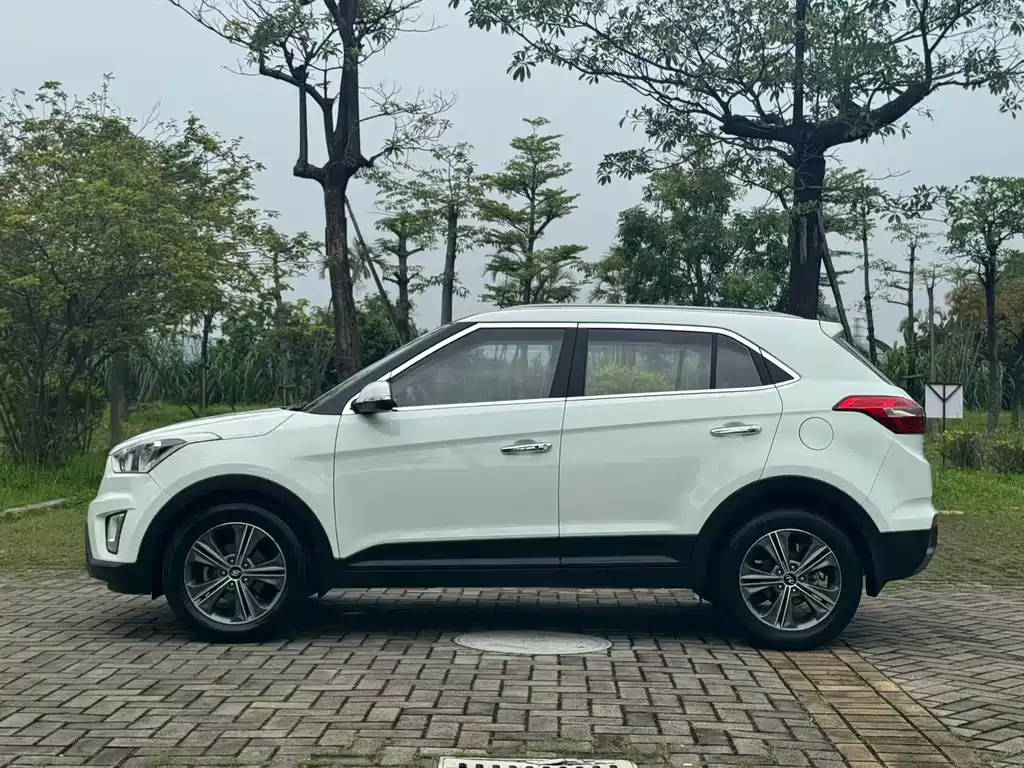 Hyundai ix25 — миниатюра 3