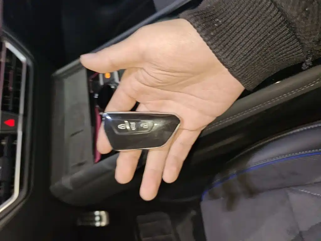 Volkswagen Tiguan L — миниатюра 9
