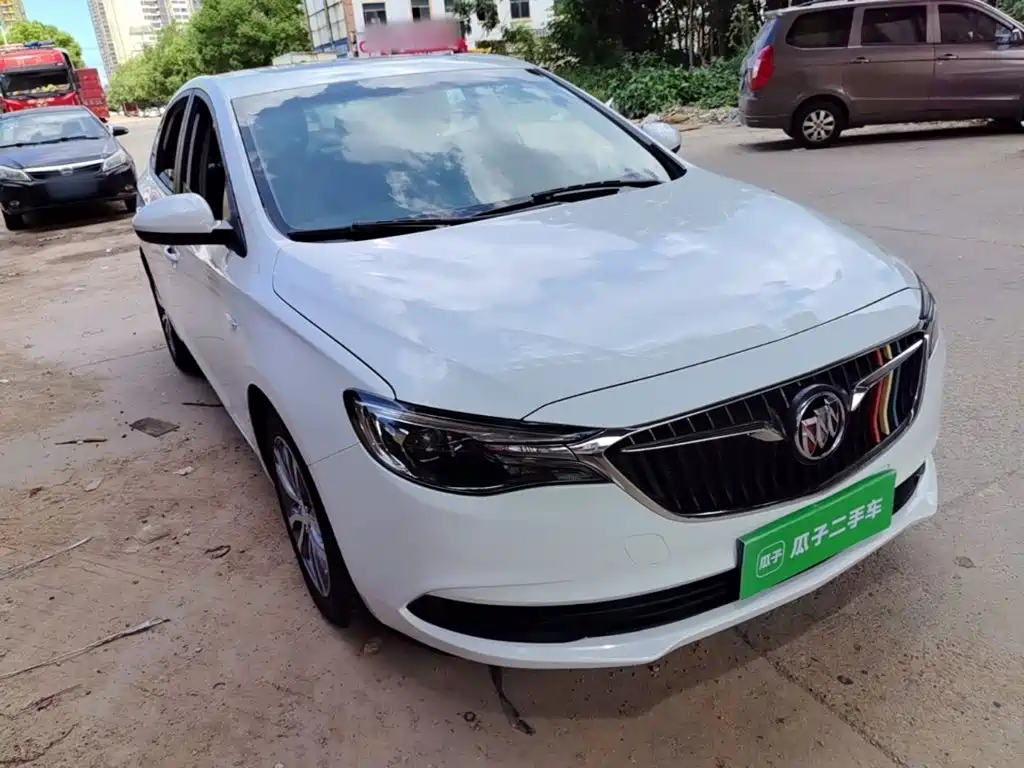 Buick Excelle — миниатюра 4