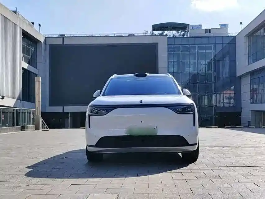 AITO AITO M8 — миниатюра 2