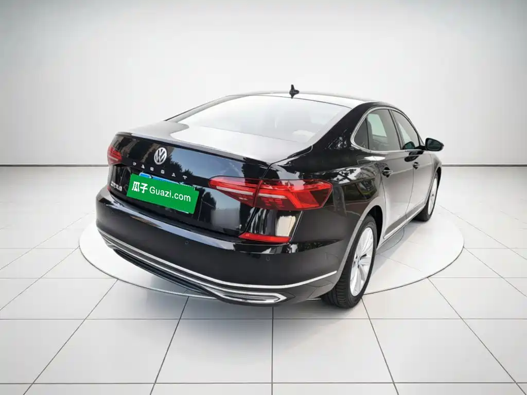 Volkswagen Passat — миниатюра 4