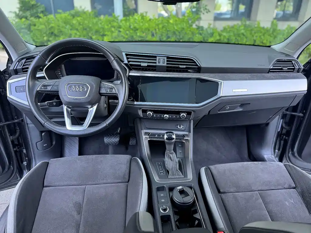 Audi Q3 — миниатюра 5