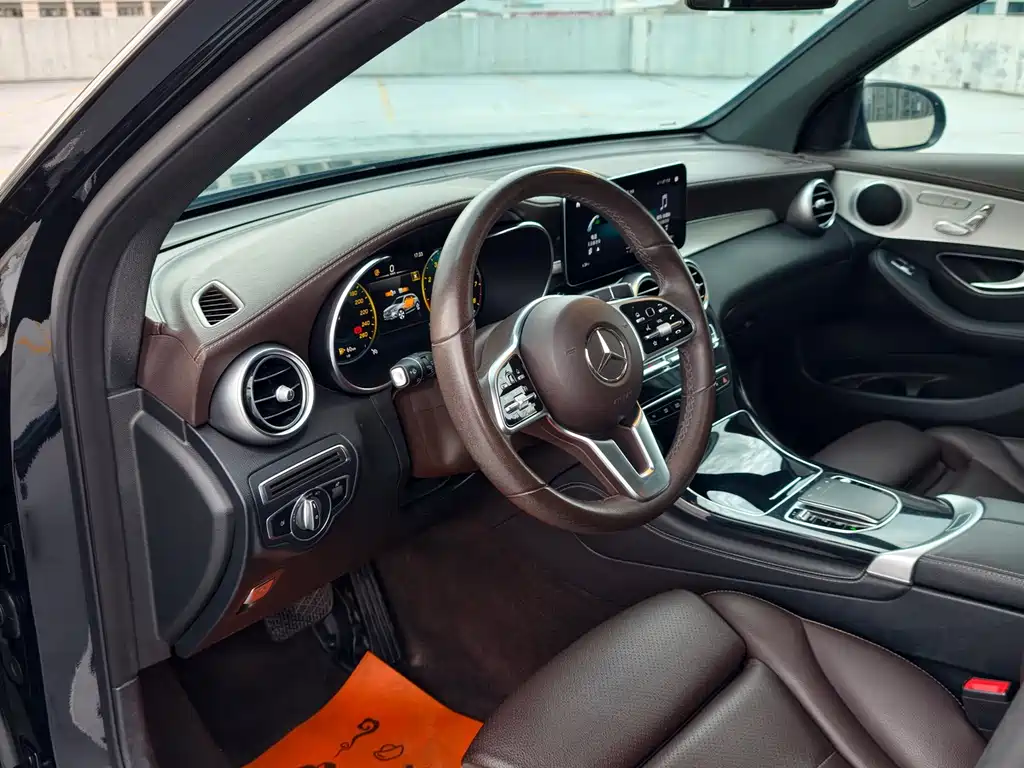 Mercedes-Benz GLC 2020 GLC 260 L 4MATIC