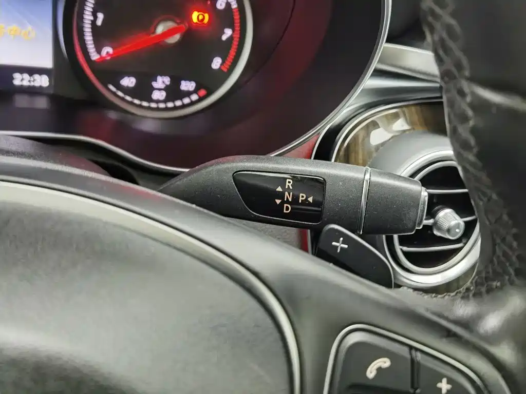 Mercedes-Benz GLC — миниатюра 13