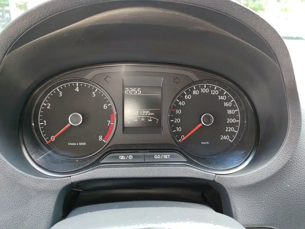 Volkswagen Polo — миниатюра 5