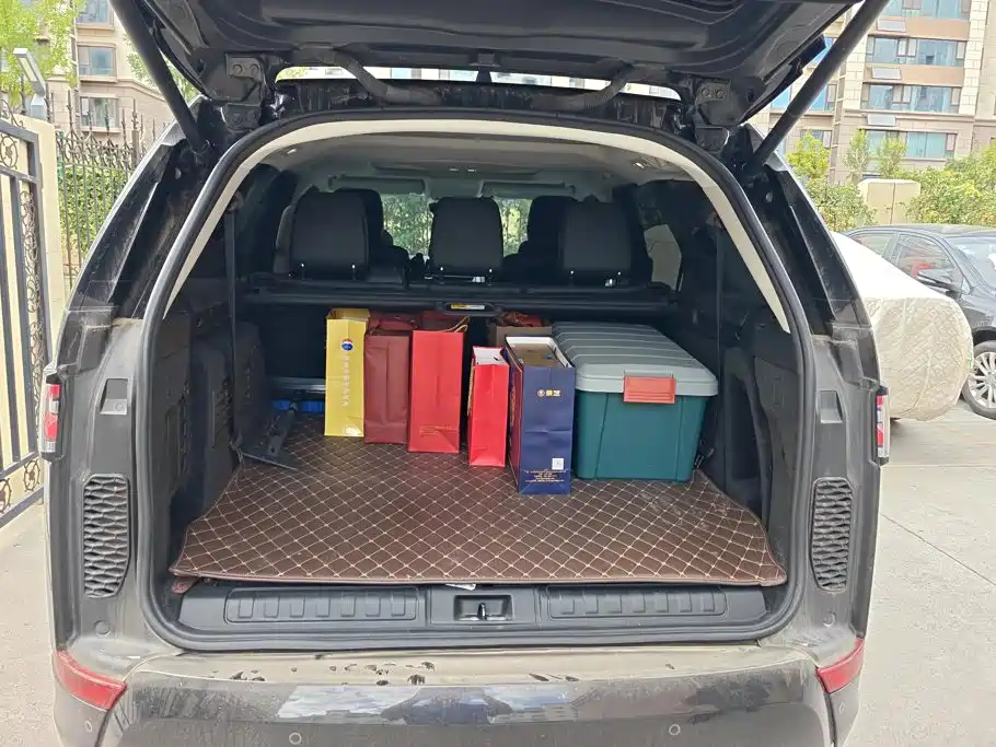 Land Rover Discovery — миниатюра 4
