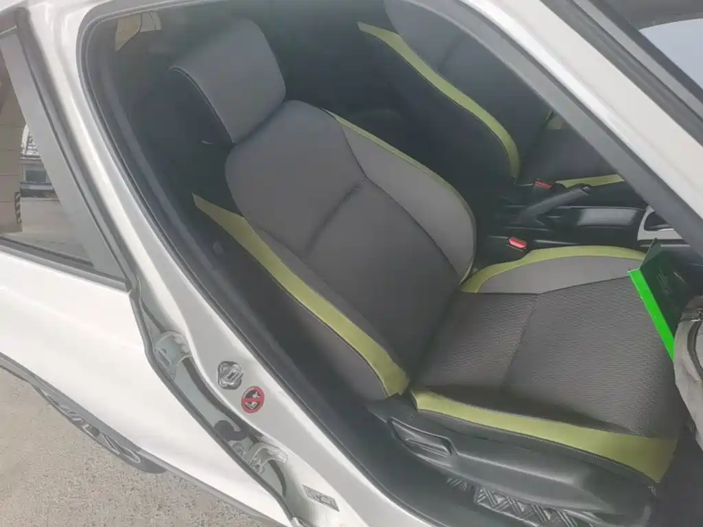 Honda Fit — миниатюра 25