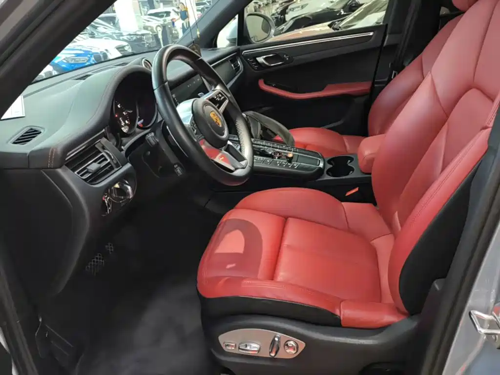 Porsche Macan — миниатюра 15