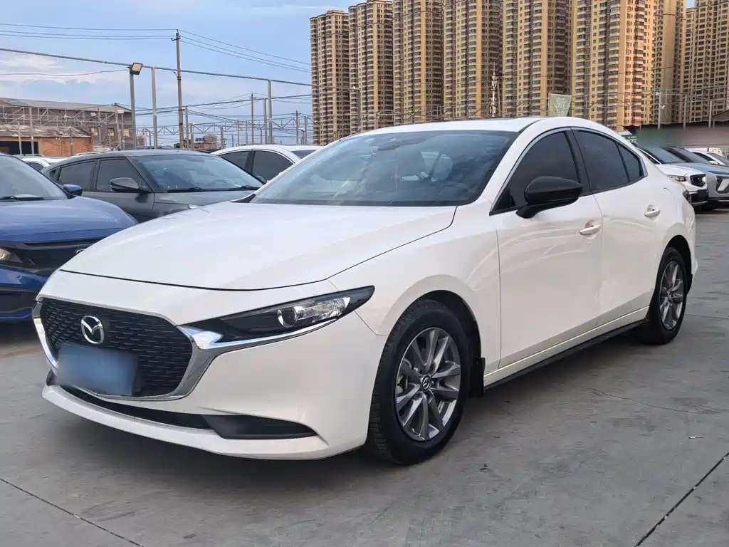 Mazda 3 Axela — миниатюра 2