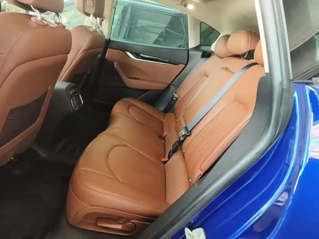 Maserati Levante — миниатюра 17