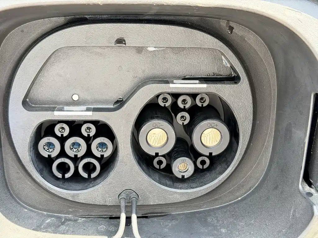 Denza Denza Z9GT — миниатюра 16