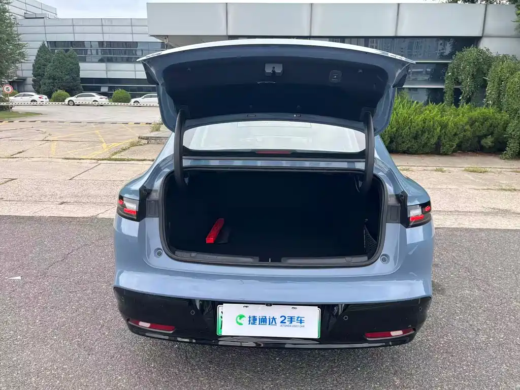 Leapmotor Ноль один. — миниатюра 26
