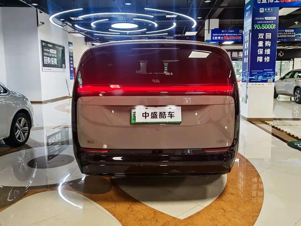 Li Auto Li MEGA — миниатюра 7