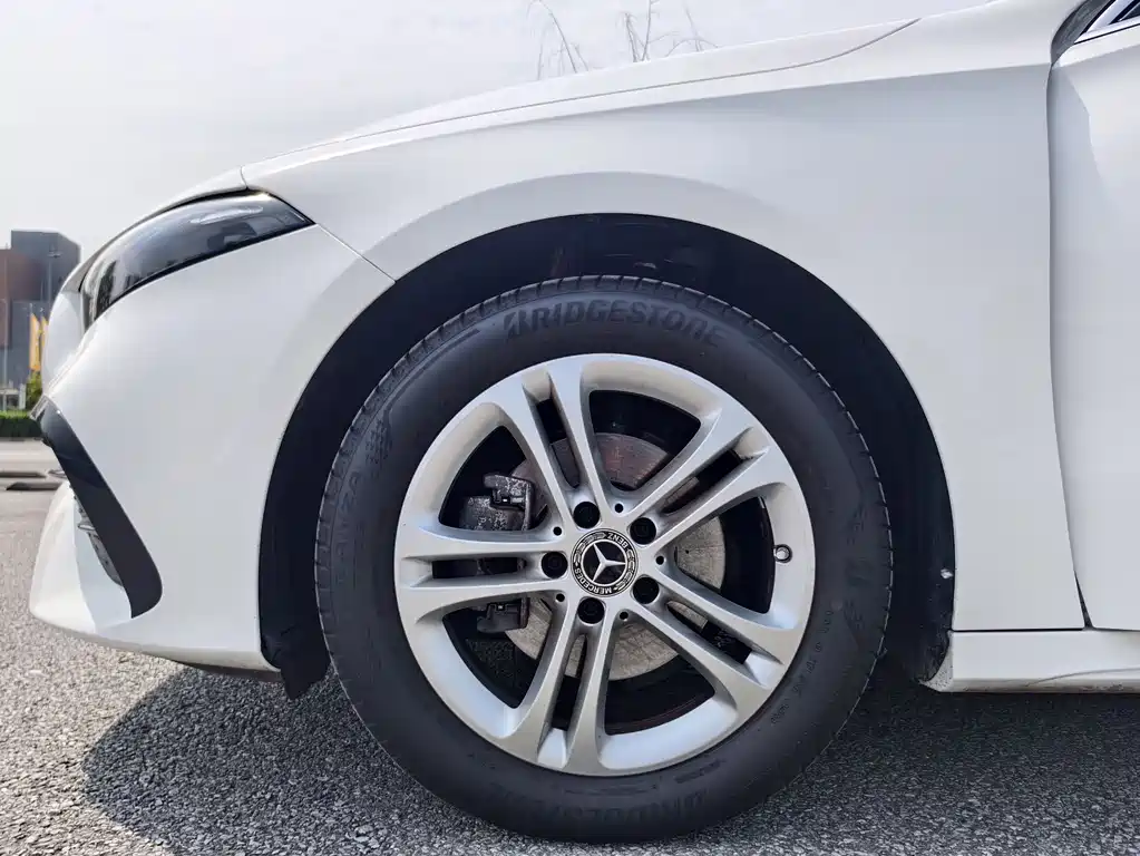 Mercedes-Benz A-Class A 2023 A 180 L