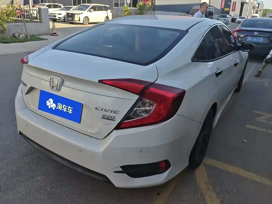 Honda Civic — миниатюра 3