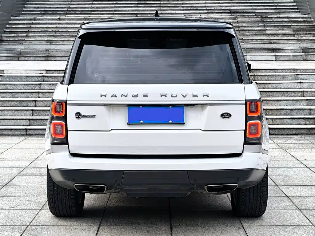 Land Rover Range Rover — миниатюра 21