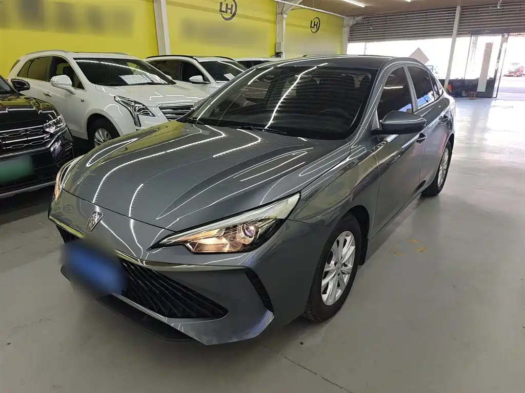 Roewe i5 2025