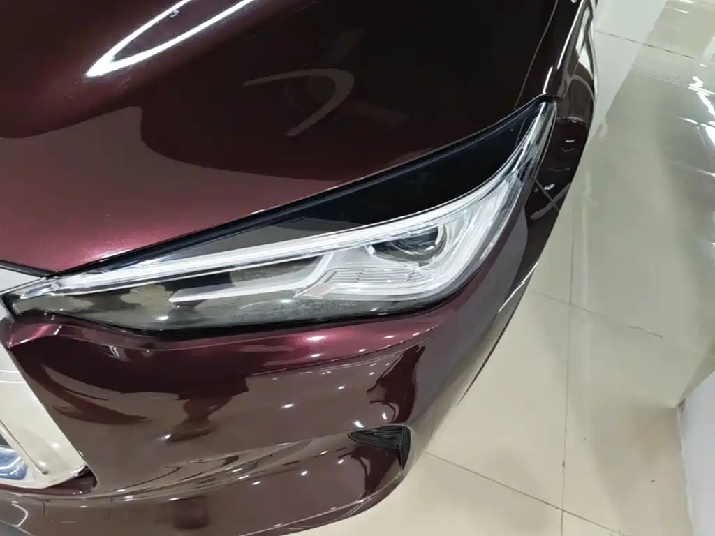 Infiniti QX50 — миниатюра 24