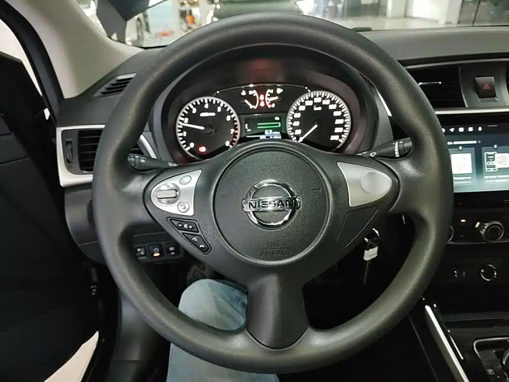 Nissan Sylphy — миниатюра 11