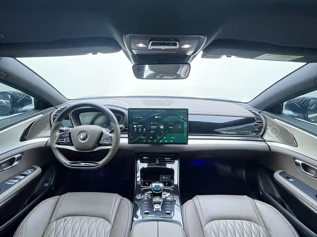 BYD Han — миниатюра 6