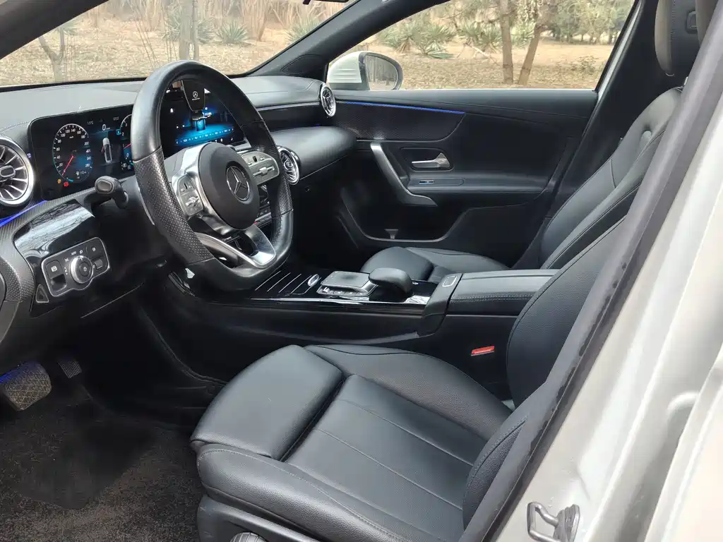 MERCEDES-BENZ A CLASS