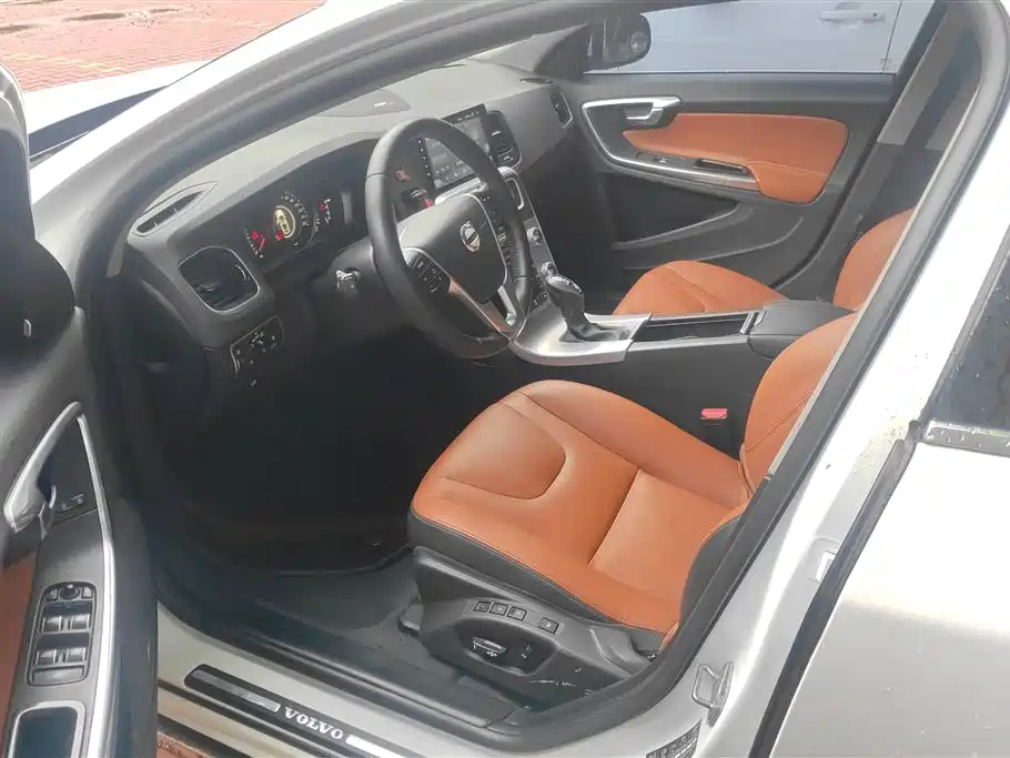 Volvo S60 2018 S60L T3