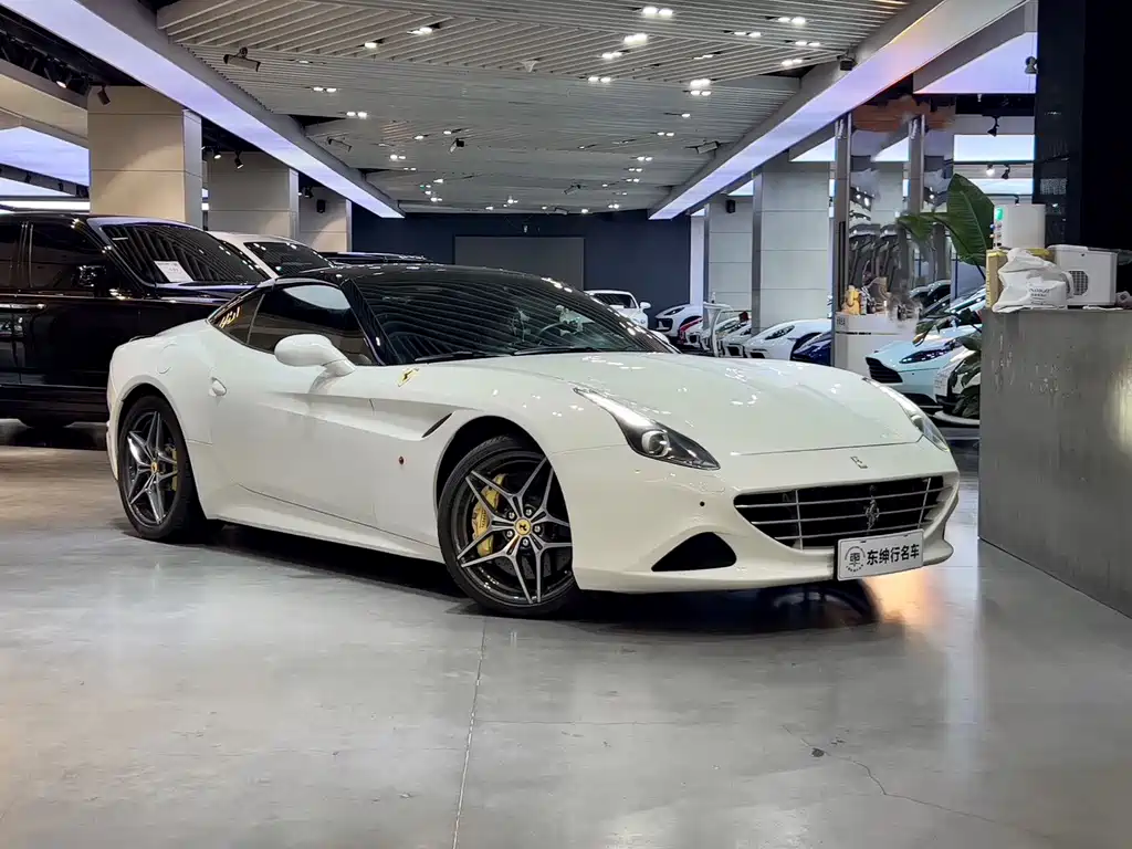 Ferrari California T 2015 3.9T