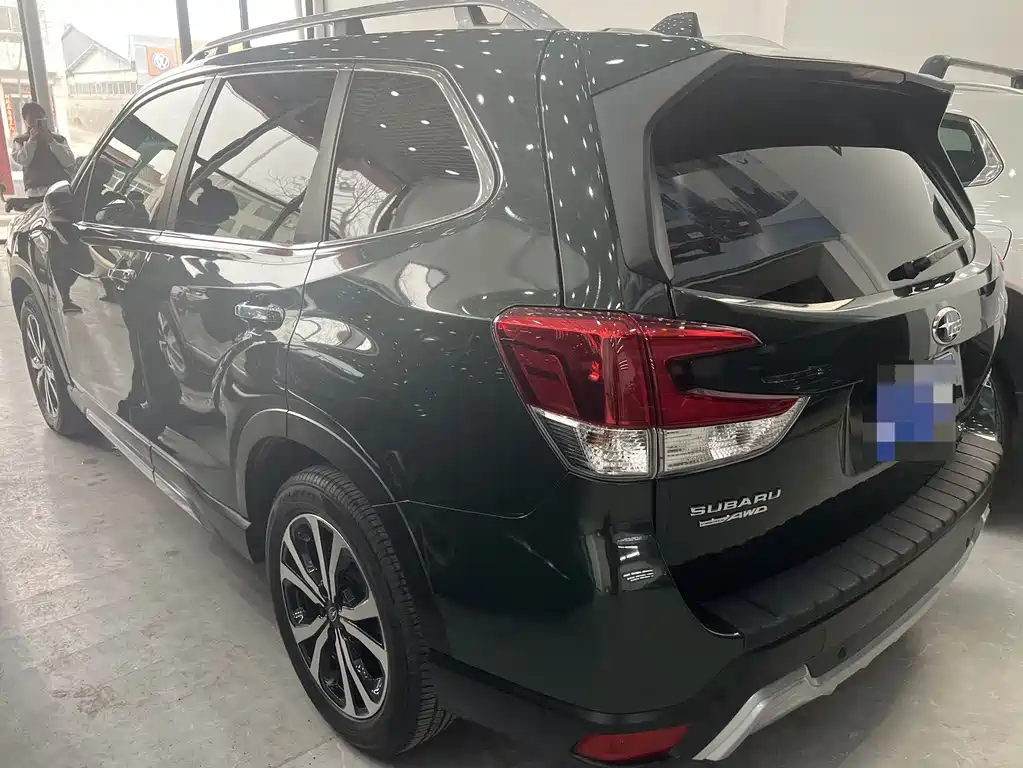 SUBARU FORESTER