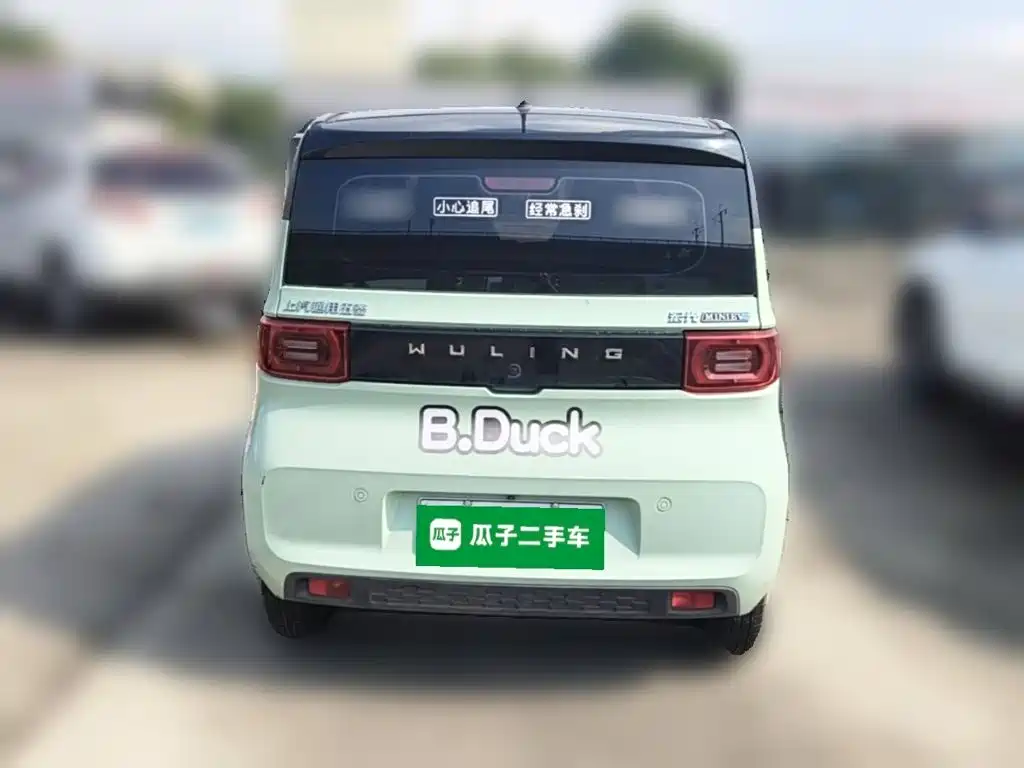 Wuling MINIEV — миниатюра 8