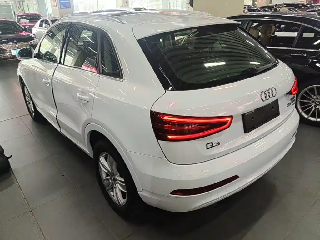 Audi Q3 — миниатюра 5