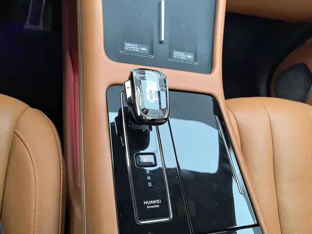 AITO AITO M7 — миниатюра 13