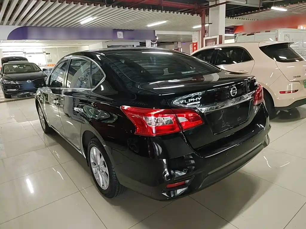 Nissan Sylphy — миниатюра 5
