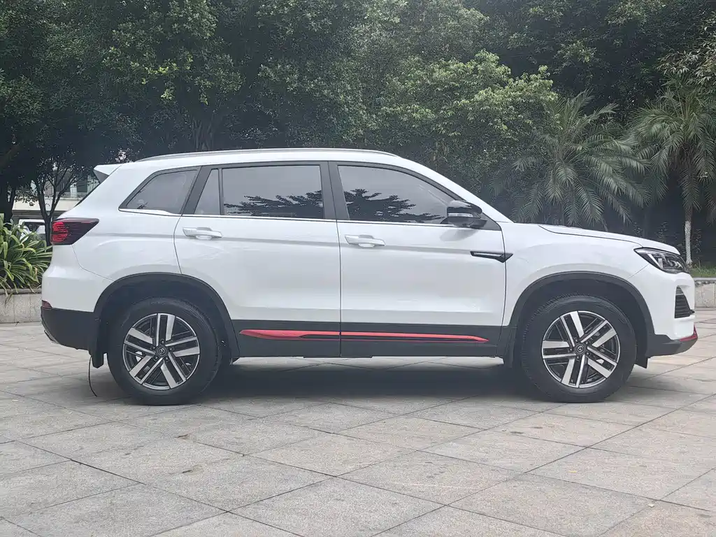 Changan CS75 — миниатюра 4