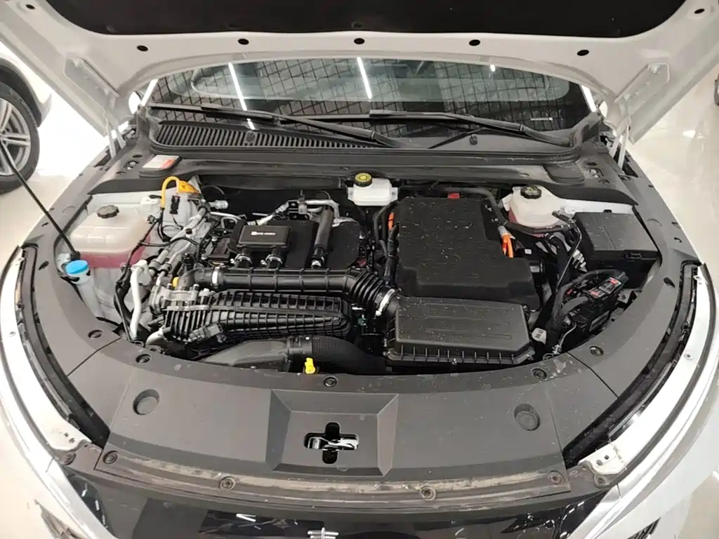 BYD Qin L — миниатюра 20