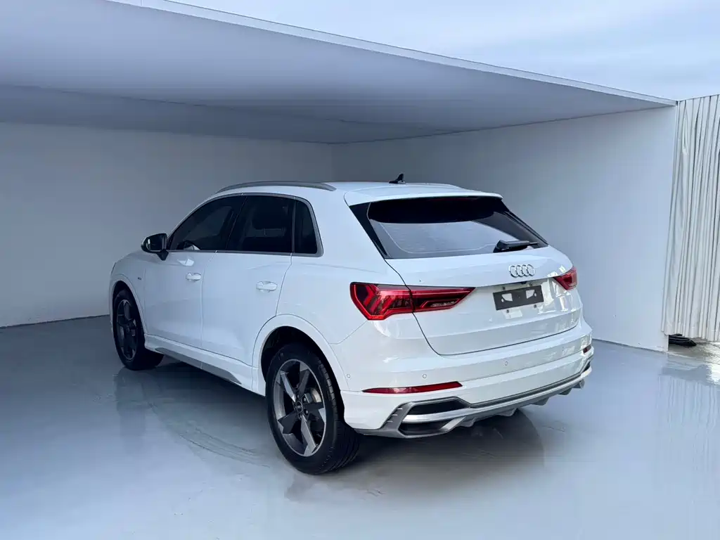 Audi Q3 — миниатюра 4
