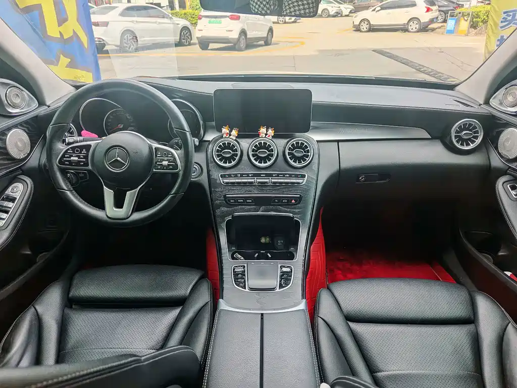 Mercedes-Benz C-Class — миниатюра 9