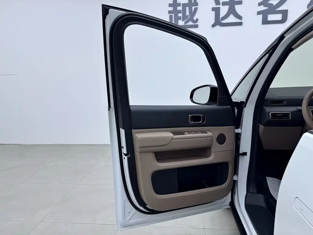 Li Auto Li MEGA — миниатюра 6