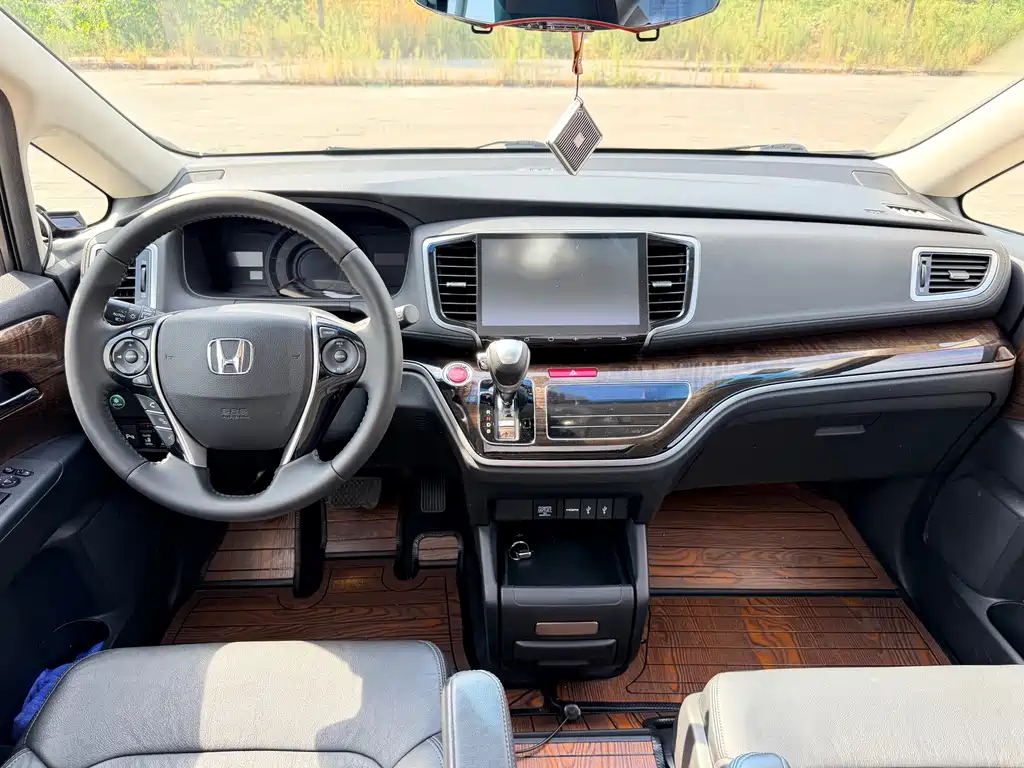 Honda Odyssey — миниатюра 10