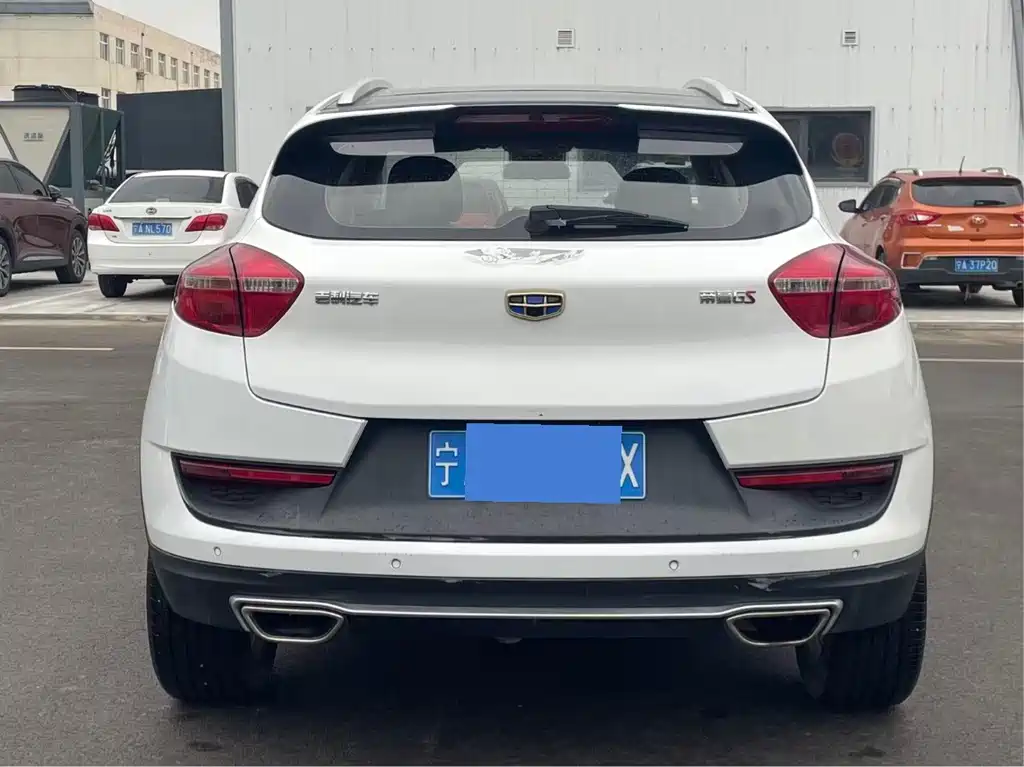 Geely Emgrand GS — миниатюра 8