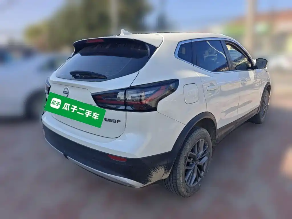 Nissan Qashqai — миниатюра 6