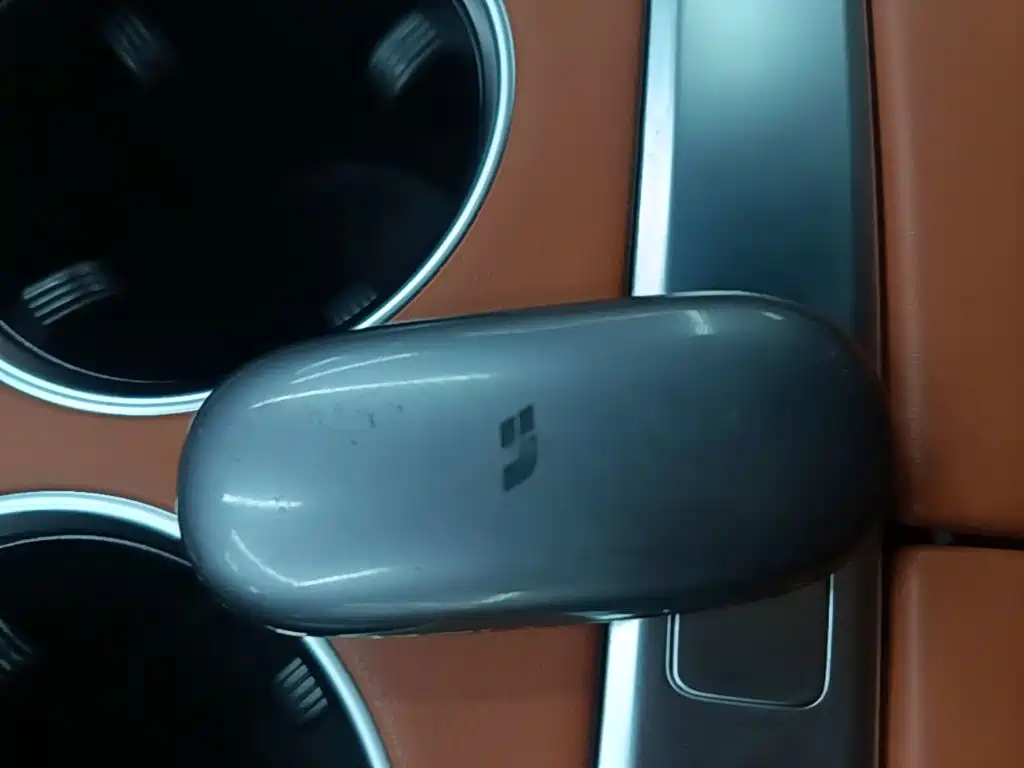 Li Auto Li L9 — миниатюра 9